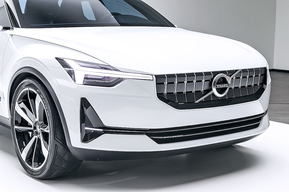 Volvo 40.2 Studie