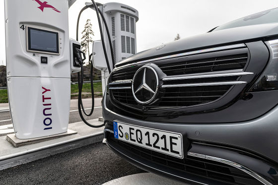 EQC mit 500 Kilometern Reichweite