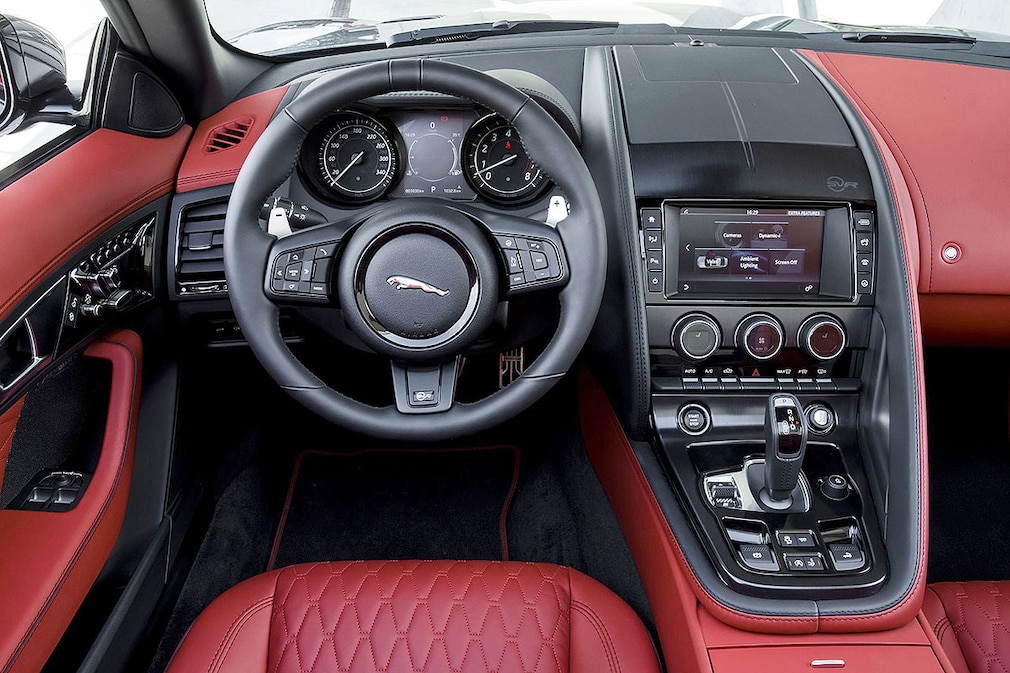 Jaguar F-Type SVR Cabrio !!! SPERRFRIST 15. Juni 2016 0.01 Uhr !!!