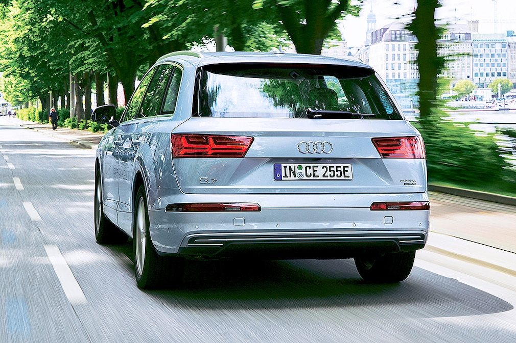 Audi Q7 e-tron