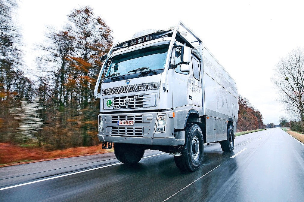 Unicat Volvo FH12 4x4