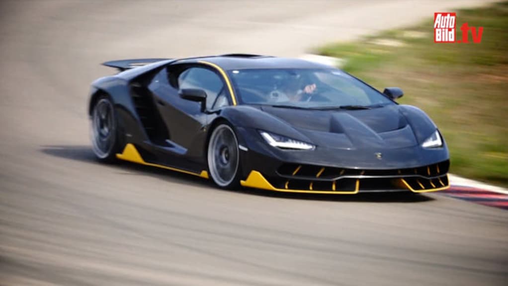 Hypersportler Centenario auf der Rennstrecke