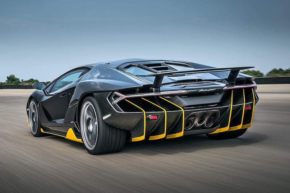 Lamborghini Centenario LP 770-4