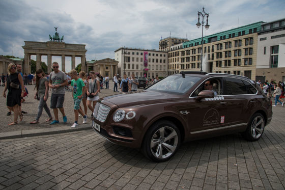 Bentley Bentayga Tour