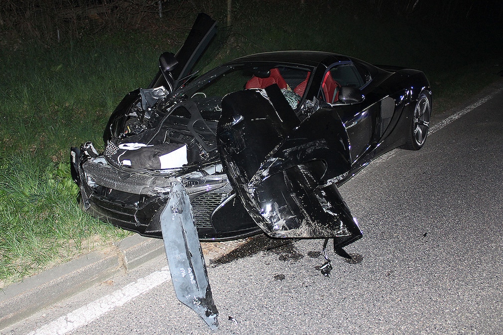 McLaren 650S Spider Unfall