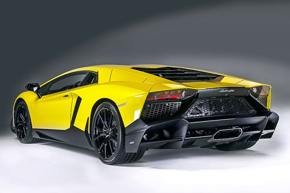 Lamborghini Aventador Anniversario