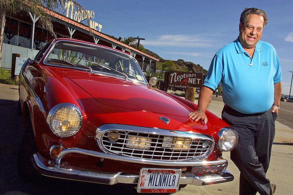 Volvo P1800S