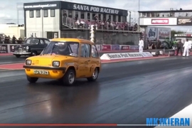 Flux Capacitor: 1974er Enfield 8000 als Elektro-Hot Rod