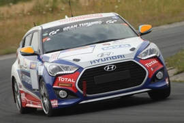 Veloster