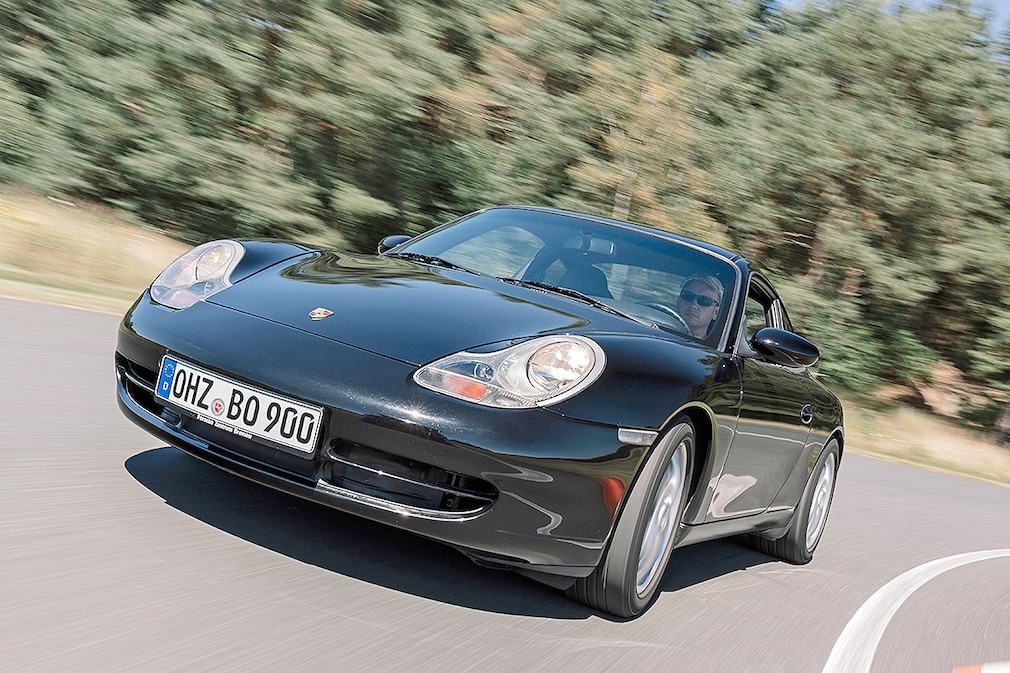 Porsche 911 Carrera (996)