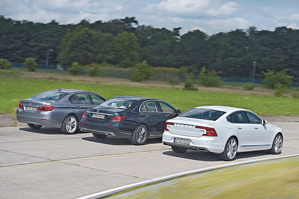 BMW 530d xDrive Mercedes E350 d Volvo S90 D5 AWD