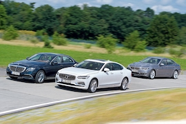 Mercedes E350 d Volvo S90 D5 AWD BMW 530d xDrive