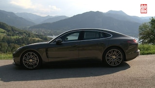 Video: Porsche Panamera 4s (2016)