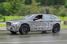 Jaguar J-Pace (2018): Erlkönig