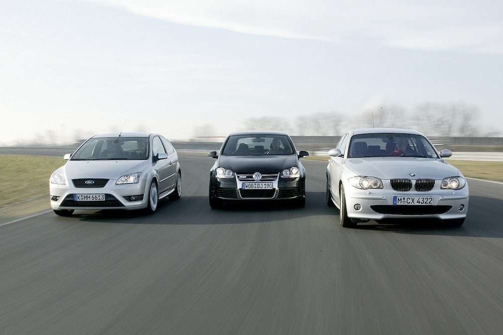 Vergleich Ford Focus ST VW Golf R32 BMW 130i