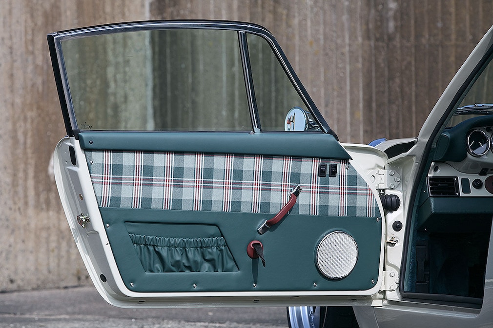 Porsche 911 als Kaege Retro