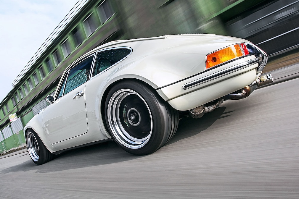 Porsche 911 als Kaege Retro