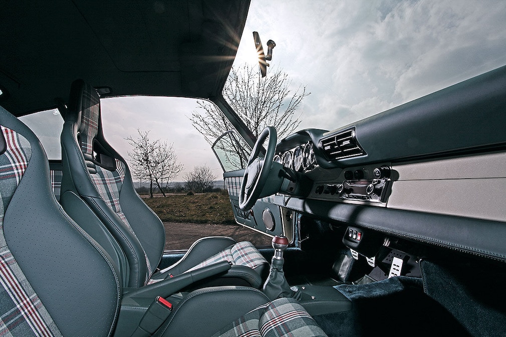 Porsche 911 als Kaege Retro