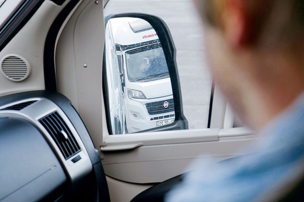Adria Compact Plus SLS