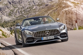 Mercedes-AMG GT C Roadster (2016): Sitzprobe