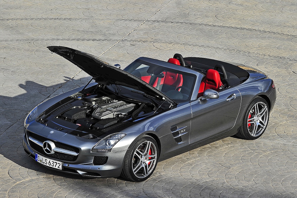 Mercedes SLS AMG Roadster