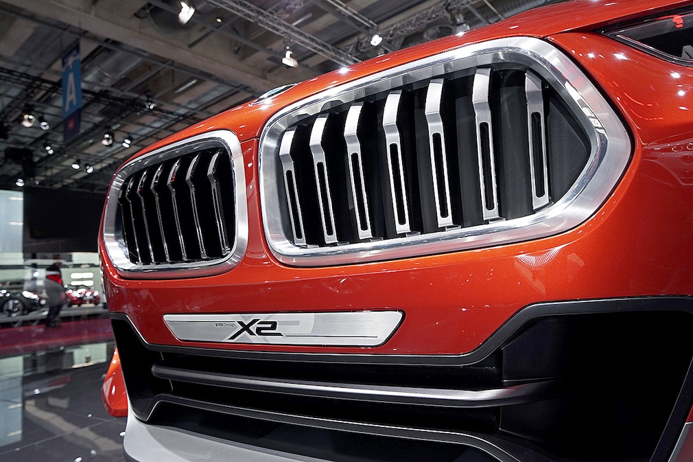 BMW X2