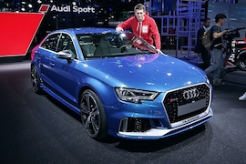 Audi RS 3 Facelift (2016): Sitzprobe