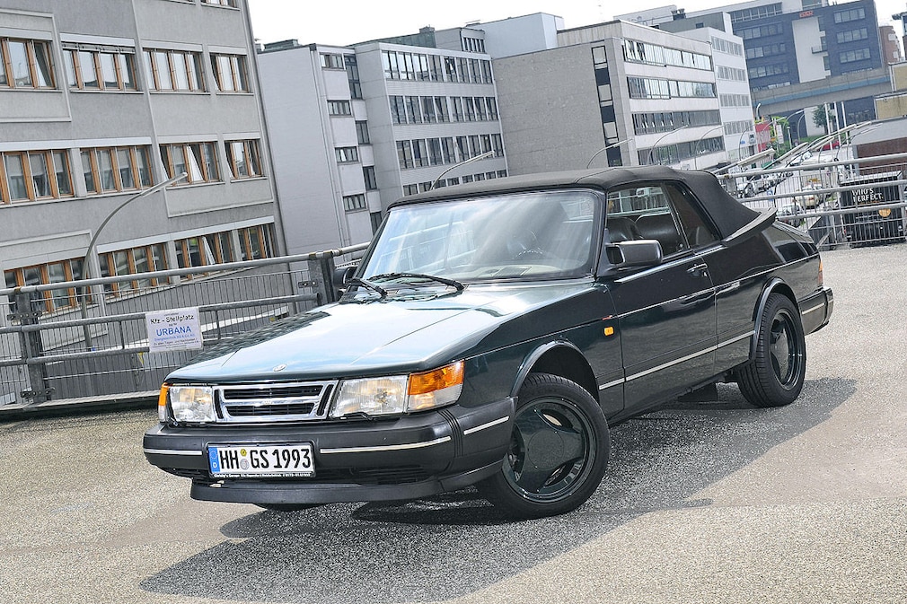 Saab 900 S