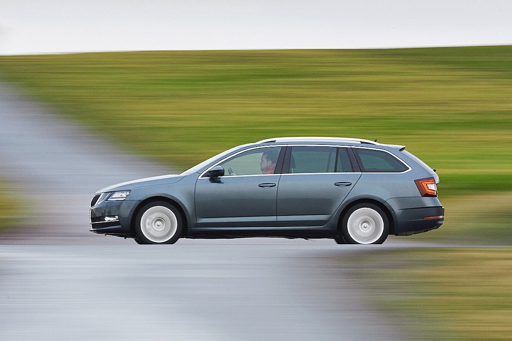 Skoda Octavia FL  !!! SPERRFRIST  07. Februar 2017	15:00  Uhr !!!