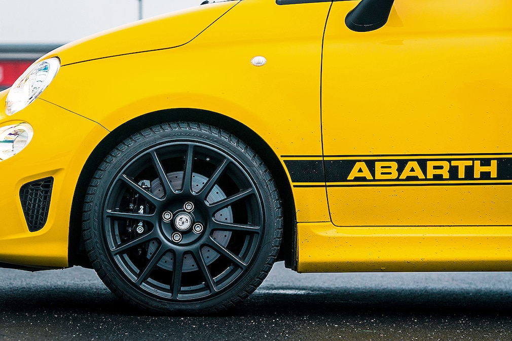 Fiat Abarth 595 Competizione