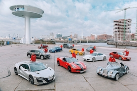 Honda NSX Corvette C7 Stingray Cabrio Morgan Plus 8 Citroen C4 Cactus Porsche 911 Carrera Toyota GT86 Mini Cooper S BMW M240i Audi TTS VW Beetle Dune Range Rover SV Autobiography