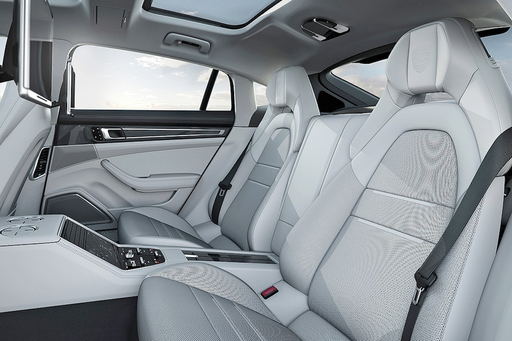 Porsche Panamera 4 Executive !!! SPERRFRIST 10. November 2016 00:01 Uhr !!!