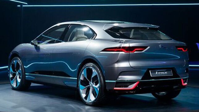 Der erste Tesla Model X Jäger