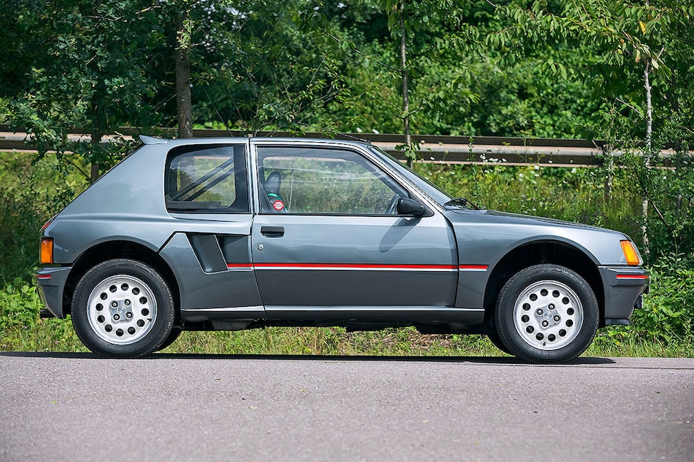 Peugeot 205 Turbo 16