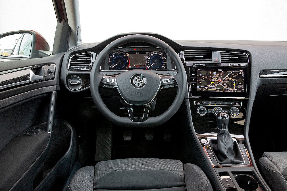 Zehn Dienstwagen im Check
