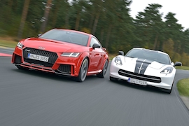 Audi TT RS Chevrolet Corvette Stingray