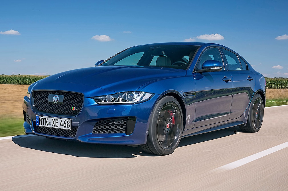 Jaguar XE S
