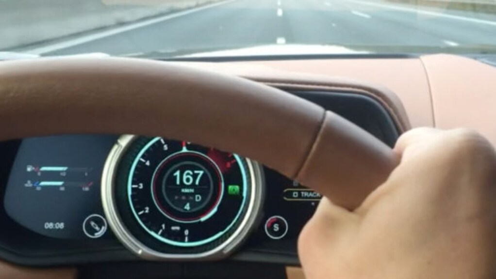 So geht der neue DB11 ab!