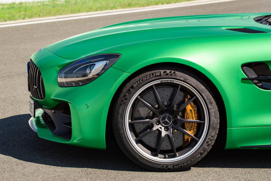 Mercedes-AMG GT R