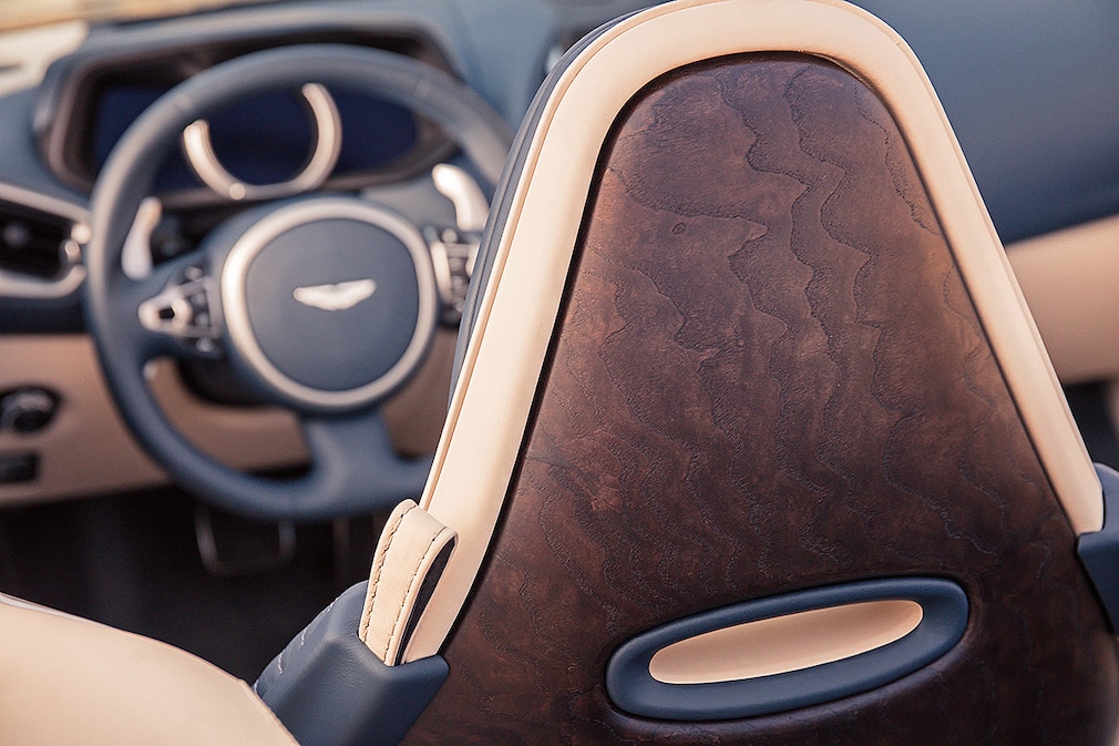 Aston Martin DB11 Volante !! SPERRFRIST 13. Oktober 2017 12:45 Uhr !!!