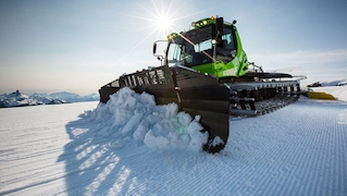 Kässbohrer Pistenbully 600E+