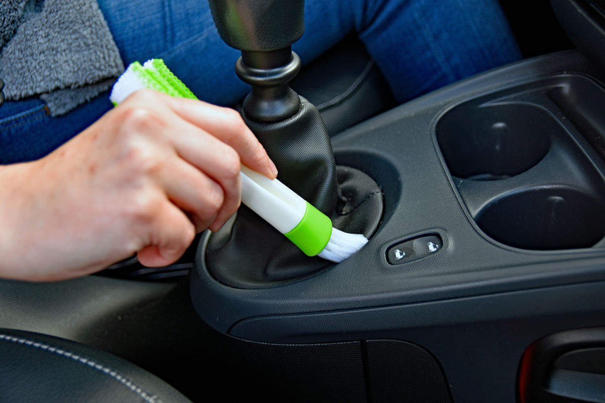Unangebehme Gerüche im Auto? Geruchsneutralisierung ist die Lösung!