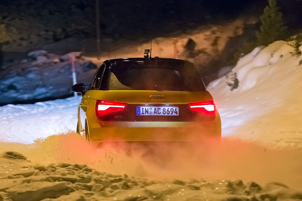 Audi S1