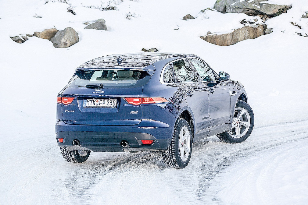 Jaguar F-Pace
