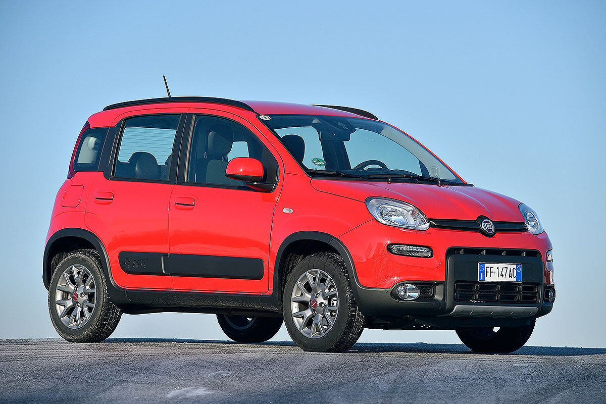 Suzuki Ignis vs. Fiat Panda Bilder autobild.de