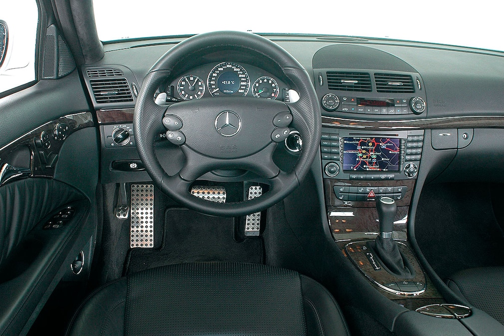Mercedes E 63 AMG