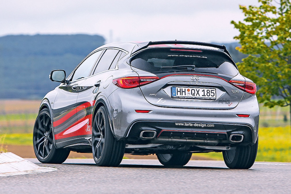 Larte-AHG Q30 2.2d AWD