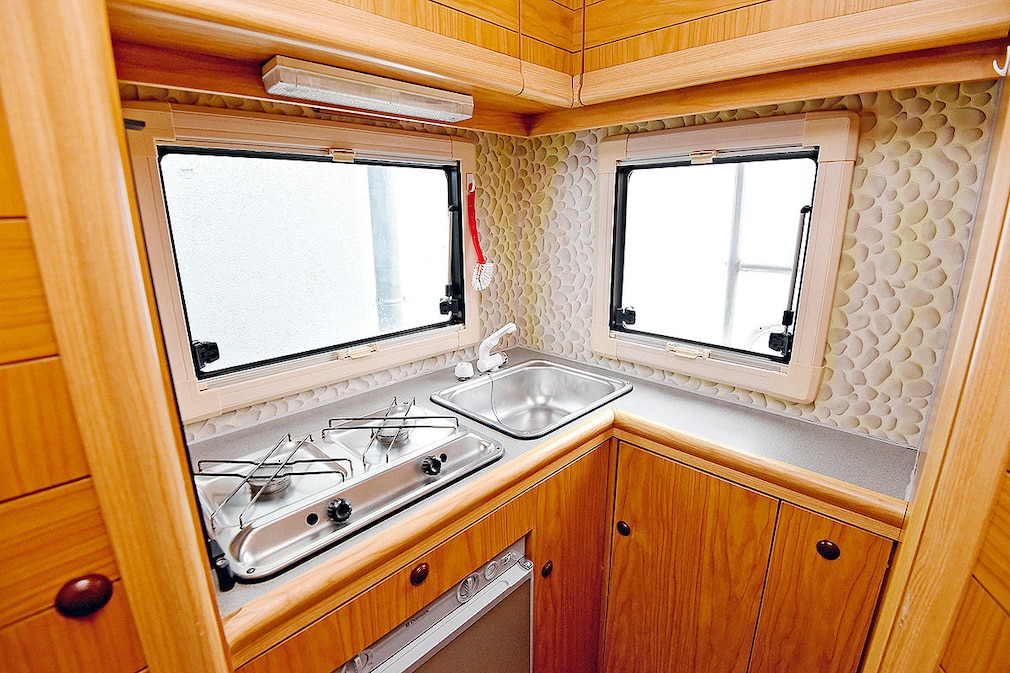 Karmann Mercedes MB 100