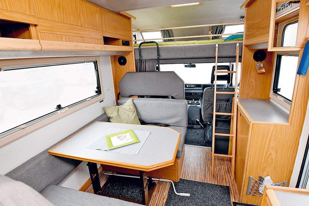 Karmann Mercedes MB 100