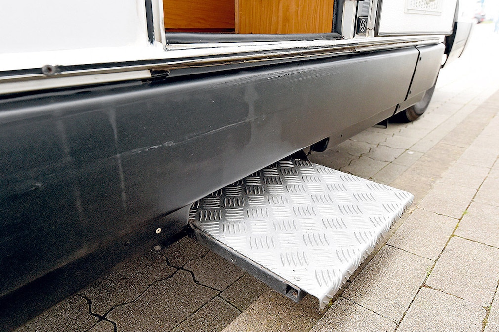 Karmann Mercedes MB 100